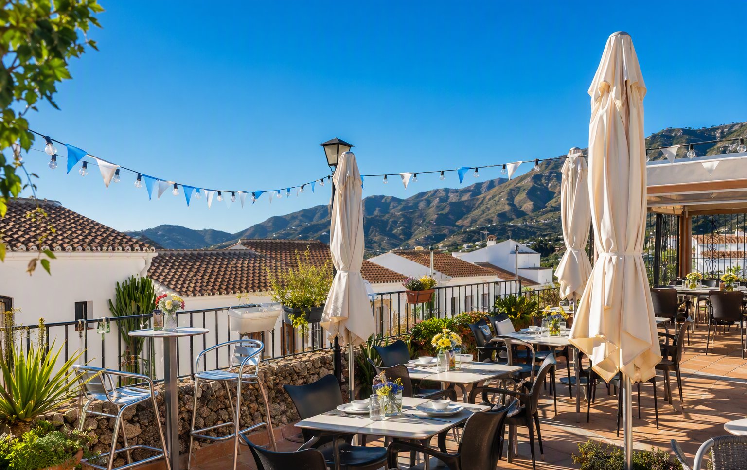 The garden terrace at El Horno de Boris in Capistrano, Nerja